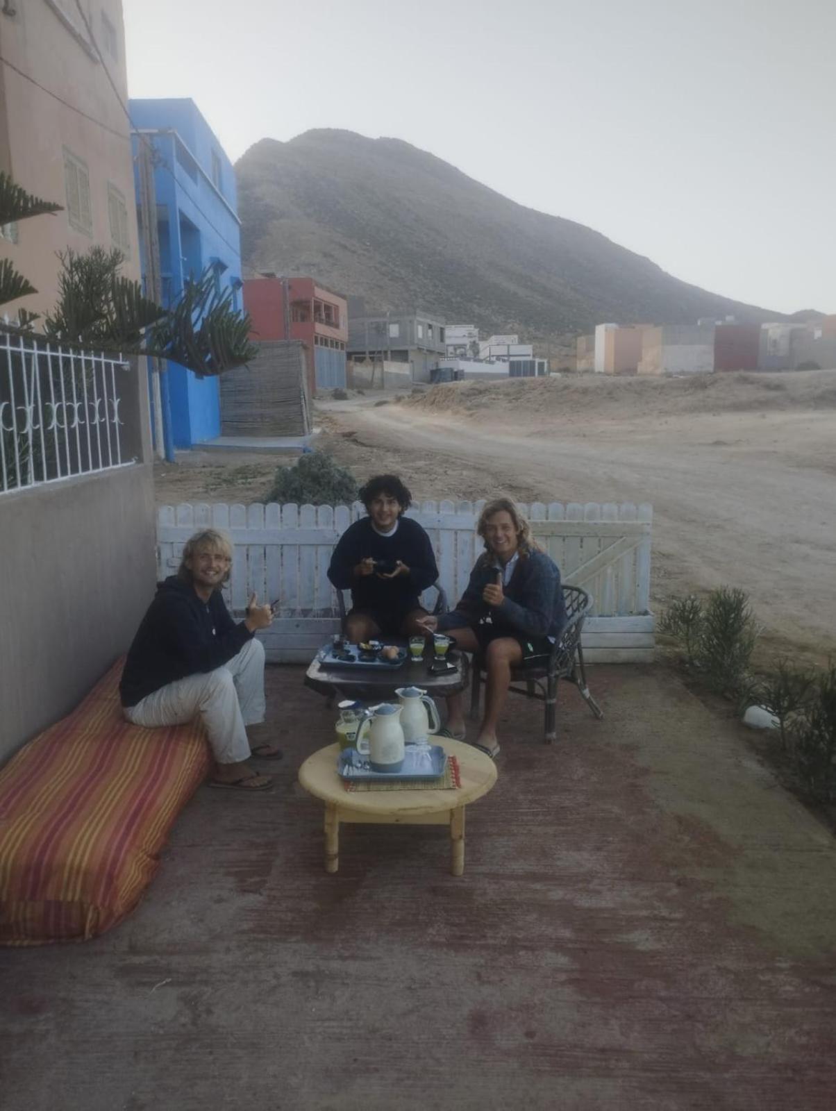 Hotel Tildi Surf House à Imsouane Extérieur photo